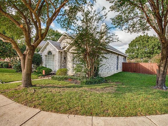 2nd image of 2612 Jacques Ln