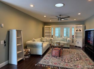 652 Ardmore Rd #A, Monroe Township, NJ 08831