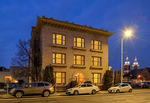 1214 W Sprague Ave Photo 1