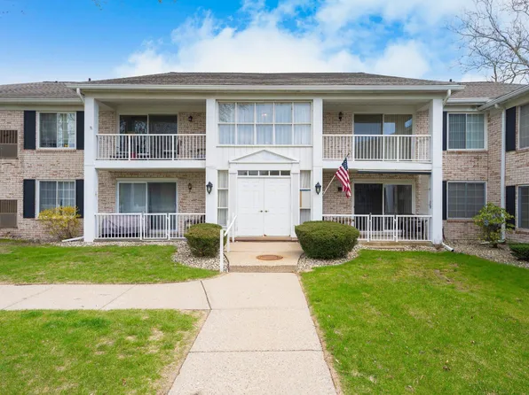 38174 Ann Arbor Trl #32, Livonia, MI 48150
