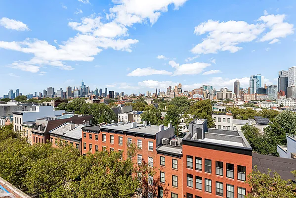 Sold by Douglas Elliman | media 15