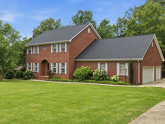 4th image of 354 Riverfront Rd