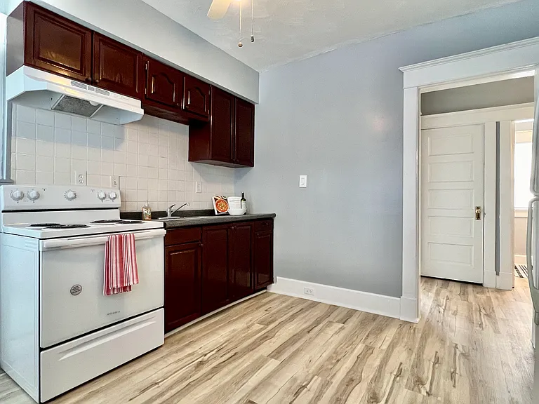 Kitchen Staged