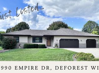 3990 Empire Dr, Deforest, WI 53532
