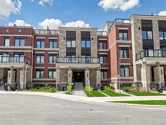 3rd image of 60 Elizabeth St S #3405