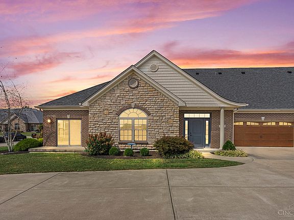 3rd image of 3882 Piper Ln