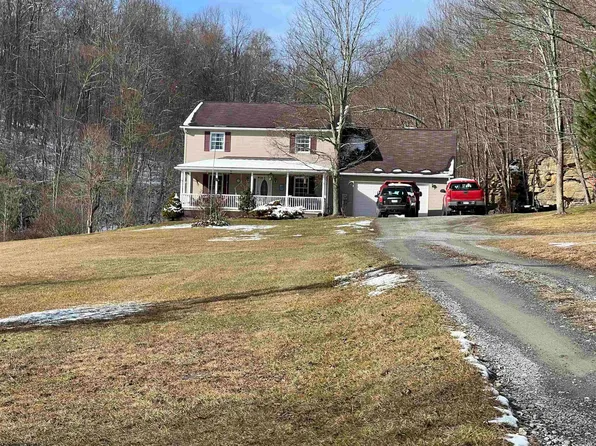 3292 Coalton Pumpkintown Rd, Coalton, WV 26257