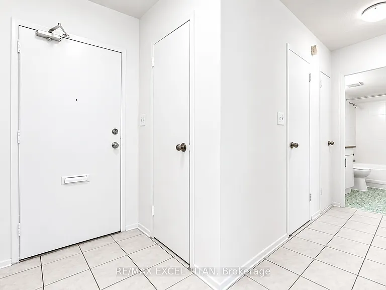 1385 Midland Ave #308 — Photo 18