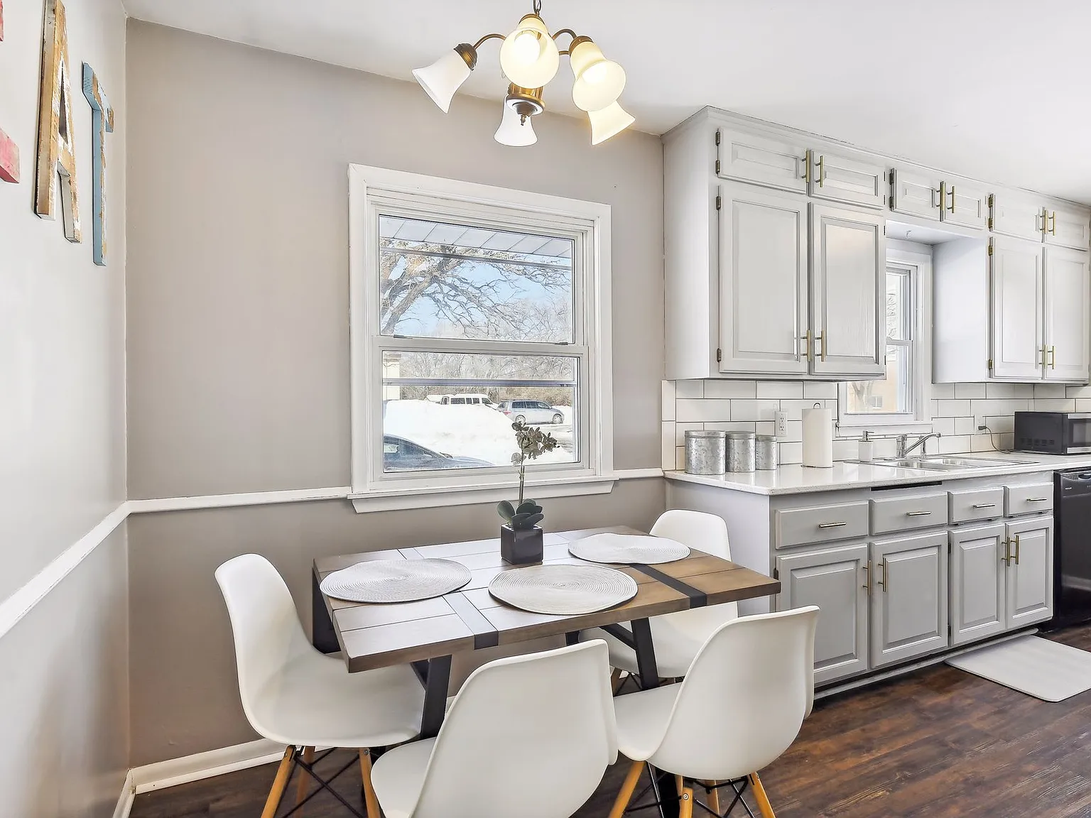 4 Bedroom Single Family Home — Photo 3