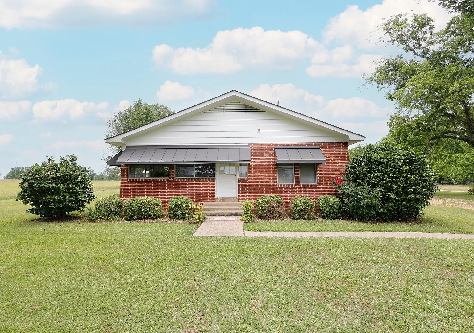 7037 Lilly Rd — Photo 1