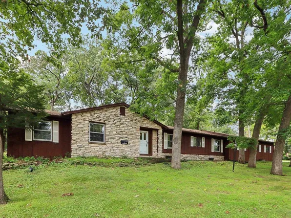 W901 Woodland Circle, Green Lake, WI 54941