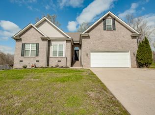 147 Iron Gate Ln, Dickson, TN 37055