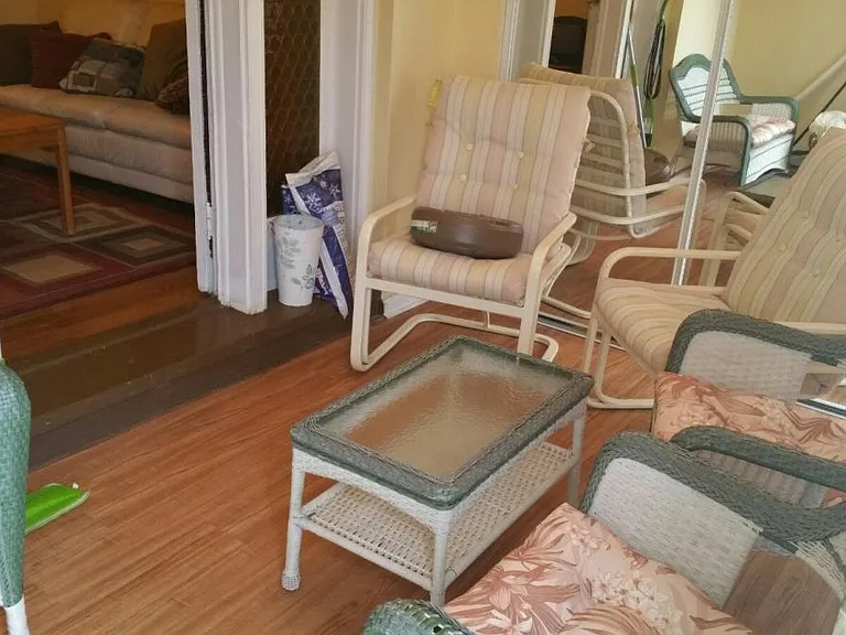 Patio entrance/Foyer FURNISHED