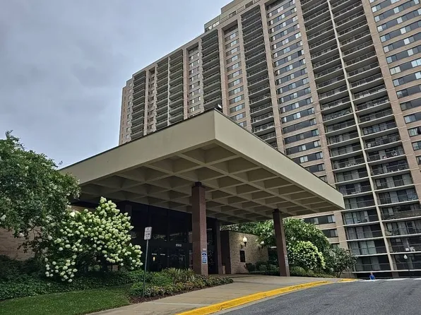 5505 Seminary Rd APT 2103N, Falls Church, VA 22041