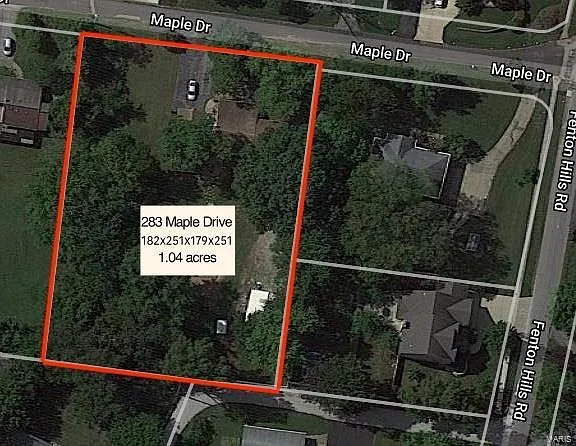 283 Maple Dr photo 1
