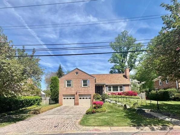 7109 Radnor Rd, Bethesda, MD 20817