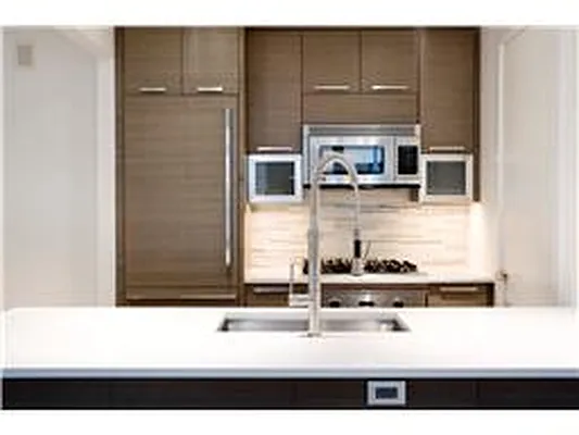 Rented by Douglas Elliman | media 17