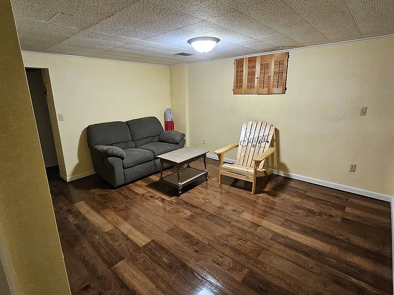 509 S Swain Ave — Photo 8
