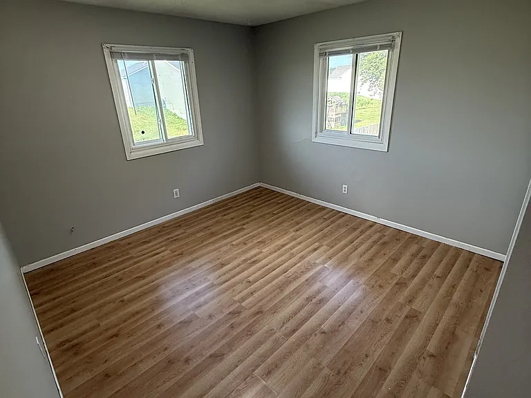 1014-1028 Shagbark Dr #7 — Photo 6