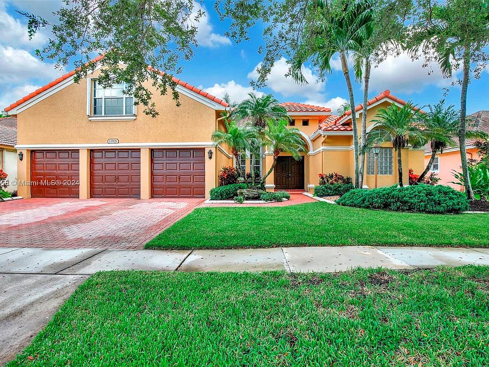 1st image of 13935 NW 22nd Ct
