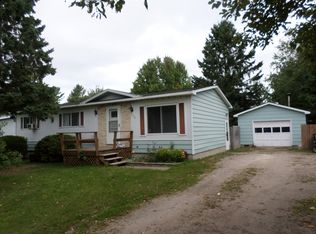 1316 Opal Rd, Sault Sainte Marie, MI 49783