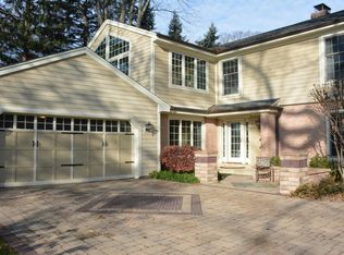 8148 Milwaukee Ave, Wauwatosa, WI 53213