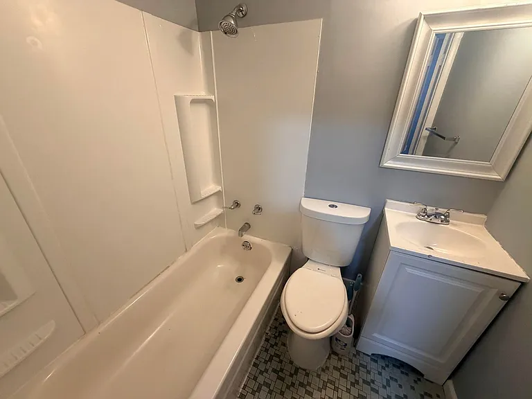 97 Columbia St #4 — Photo 5