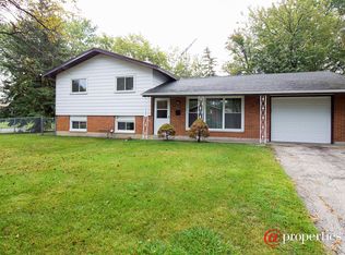 501 Amherst Ln, Hoffman Estates, IL 60169