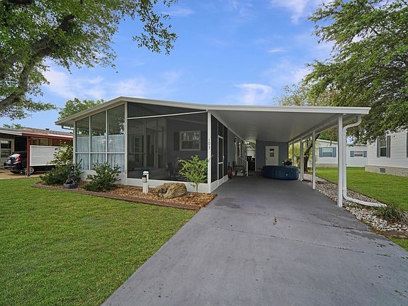 5th image of 103 Riverwalk Dr #1