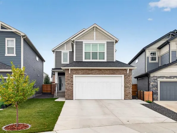 117 N Legacy Glen Cres SE, Calgary, AB T2X 4G7