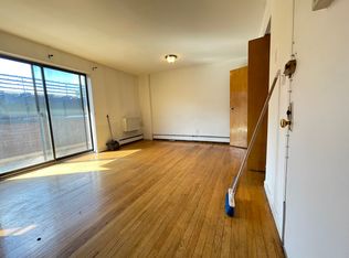 32-69 31st St #2F, Astoria, NY 11106