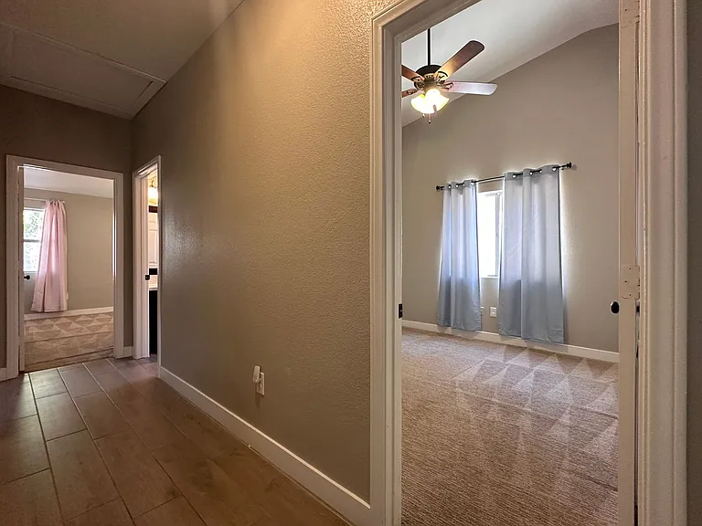 8256 Lone Feather Ln — Photo 18