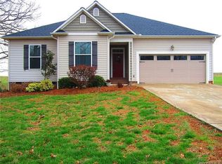 163 Foy Ln, Statesville, NC 28625