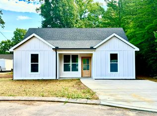 51 Ivy Ct, Chickamauga, GA 30707