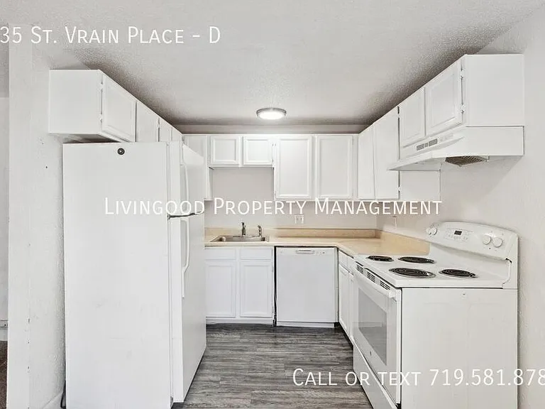 435 Saint Vrain Pl #D — Photo 5