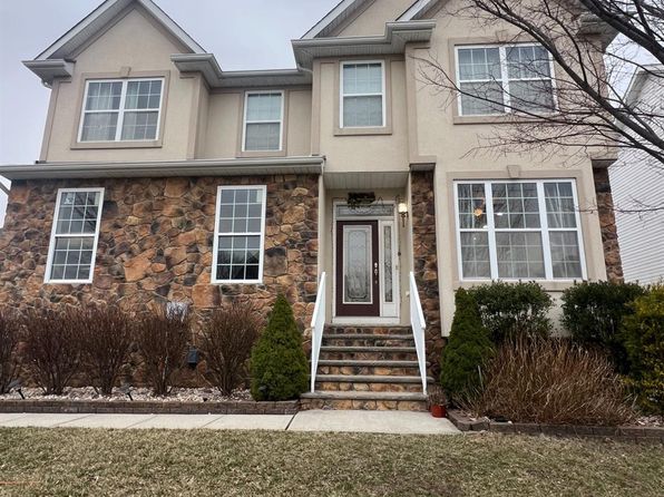 327 Morning Glory Dr