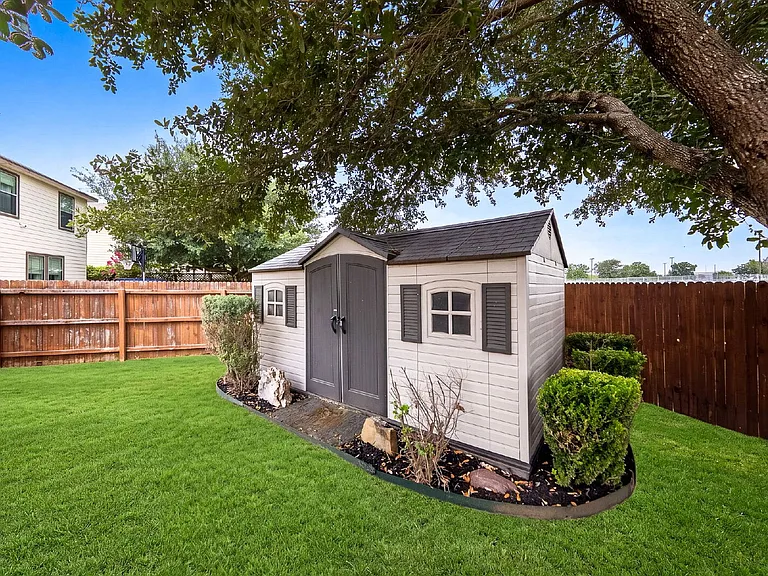2231 Sundrop Bay — Photo 40