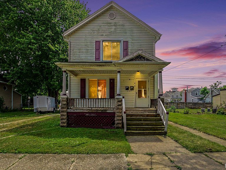 Listing photo 3