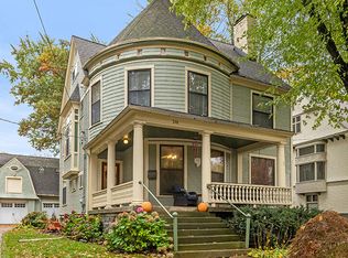 248 College Ave SE, Grand Rapids, MI 49503
