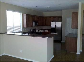 5th image of 3343 Tara Leigh Ave