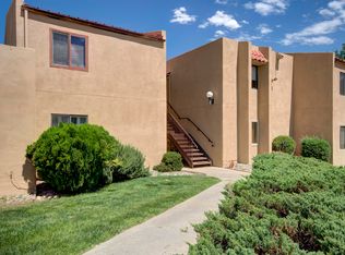 939 Country Club Dr SE APT B, Rio Rancho, NM 87124