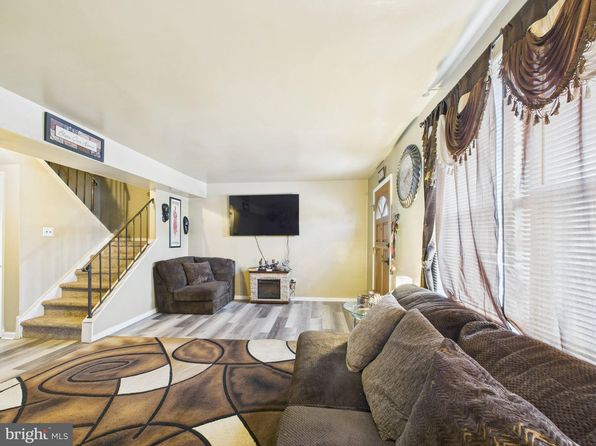 734 Kilgor Ct, Newark, DE 19702