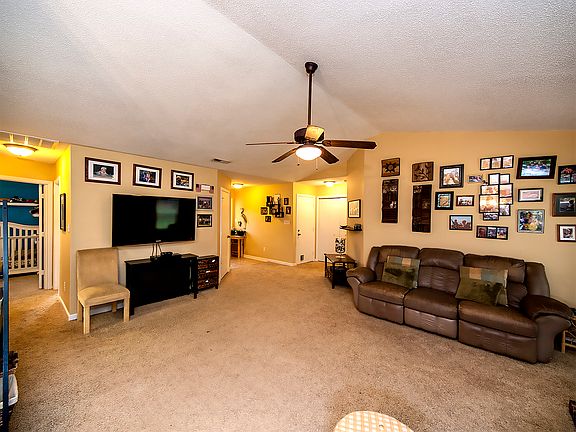 5th image of 7422 Coffey Creek Dr