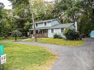 151 Jackson Dr, East Stroudsburg, PA 18302