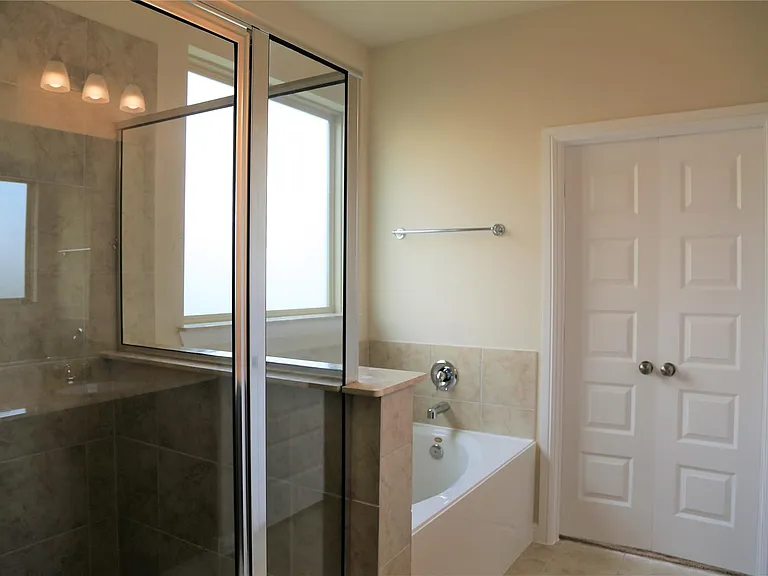 8139 Fairfield Manor Way — Photo 21