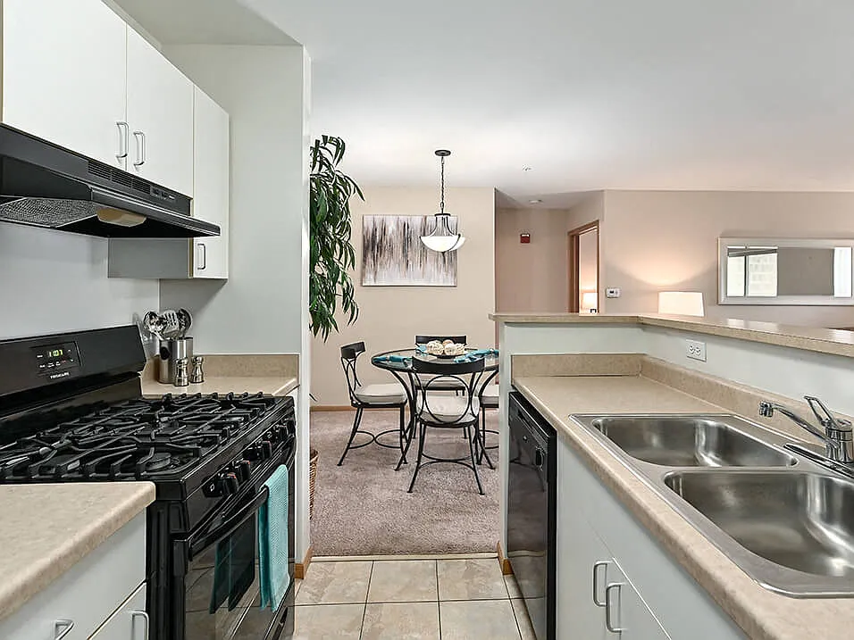 Reserve at Eagle Ridge — Photo 3
