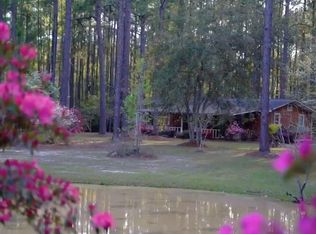 1131 Hill Top Rd, Baxley, GA 31513