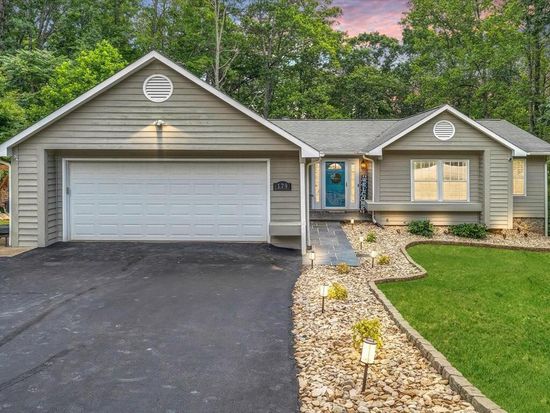 179 Homestead Ct, Collinsville, VA 24078