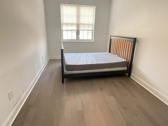 5th image of 659 N 35th St Floor 2