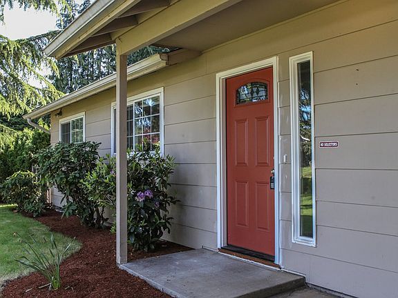2nd image of 2714 NE 124th Ave